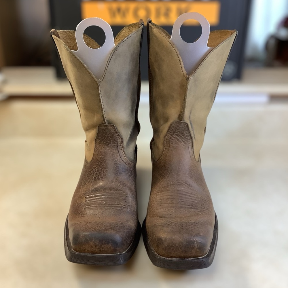 Ariat Men’s Rambler ‘Distressed’ Square-Toe Western Boot Size 12 EE